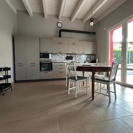 Casetta Rossa * Lesignano de' Bagni